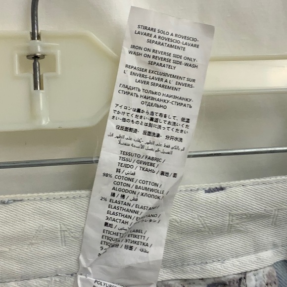 Unique Stella McCartney Barrel-leg Style Tie Dye Pattern Light Blue Jeans, NWOT - Picture 11 of 16